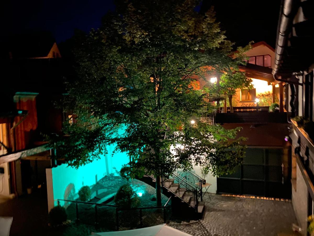 Hotel-Restaurant Zur Traube Altenahr Eksteriør bilde